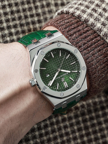 Aude.mars pigu.et leather straps quartz