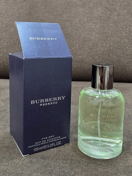 Burb.erry weekend perfume