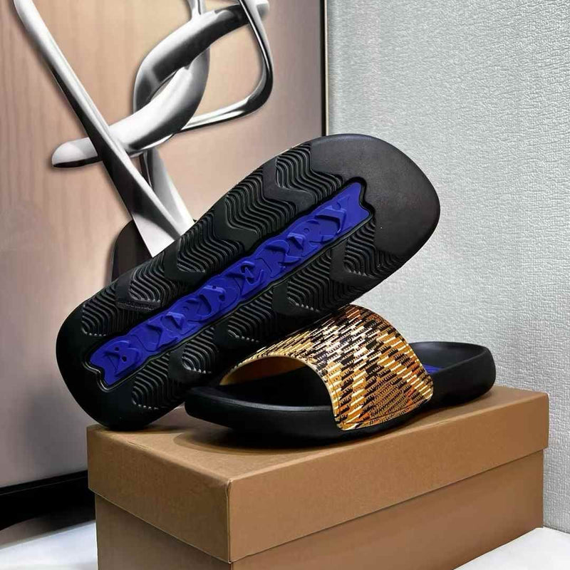 BURBERR.Y SLIDES