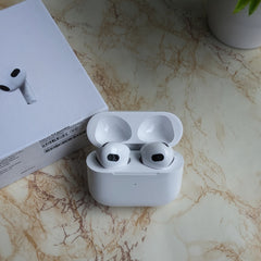 Airpo.ds 3 (Case Free)
