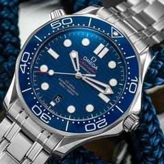 0MEGA SEAMASTER DIVER 300M
