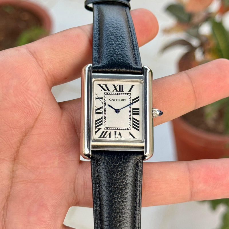 Cartier - Tank Must