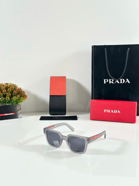 Prad.a Grey Black