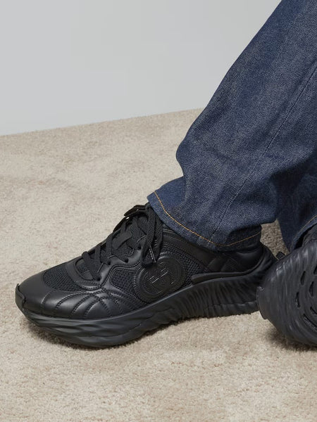 Men's Gucc.i Ripple sneaker in black leather