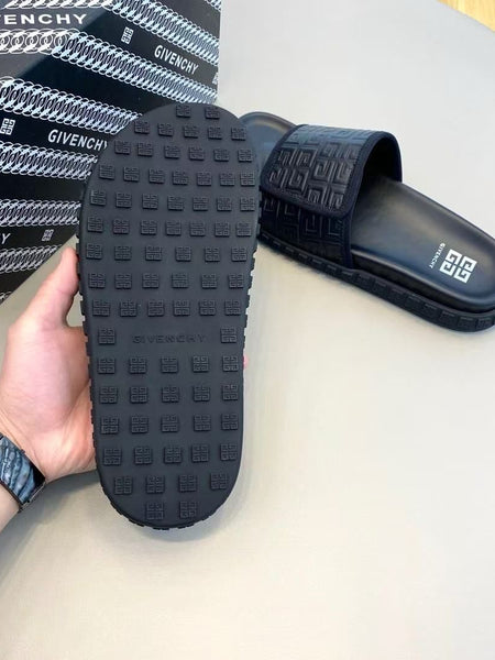 GIVENCH.Y AUTHENTIC LEATHER QUALITY SANDAL