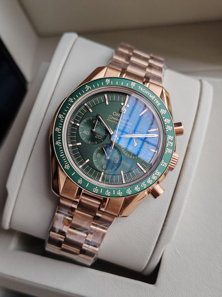 Ome.ga - Speedmaster Moonwatch
