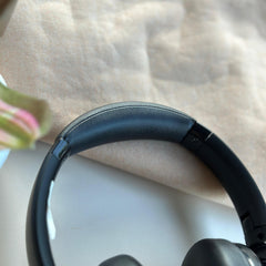 JB.L TOUR ONE M2 HEADPHONES