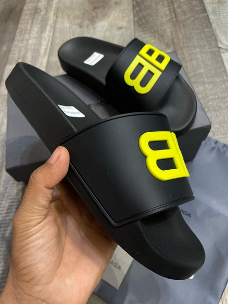 Balenciag.a Sleeper
