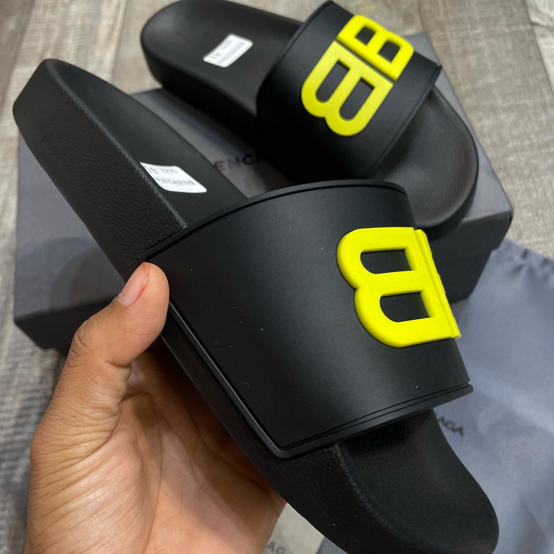 Balenciag.a Sleeper