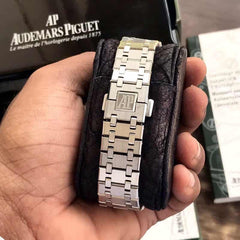 Audemars Piguet  15500ST.OO.1220ST.03 Automatic
