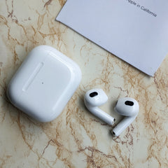 Airpo.ds 3 (Case Free)