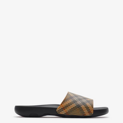BURBERR.Y SLIDES