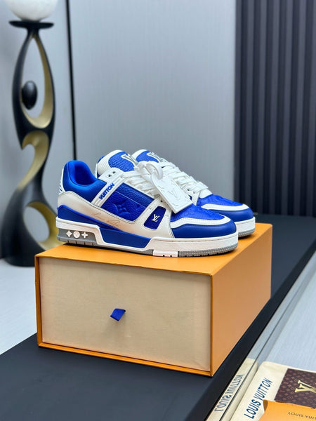 LOUI.S VUITTO.N GASTON BLUE TRAINER 2025
