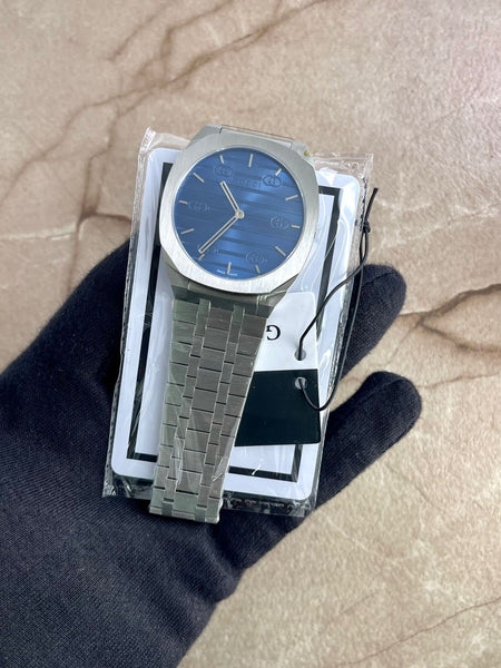 Guc.ci 25H quartz