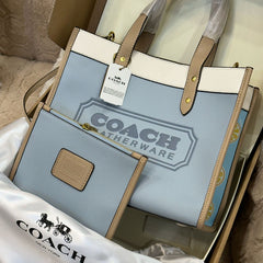 COAC.H FEILD 22 TOTE