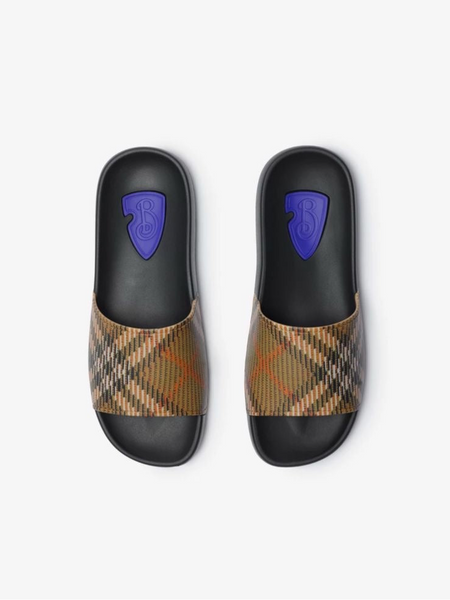 BURBERR.Y SLIDES