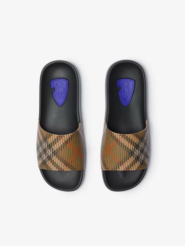 BURBERR.Y SLIDES