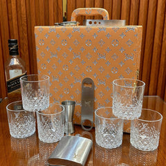 L0UIS VUITTI0N WHISKEY CASE