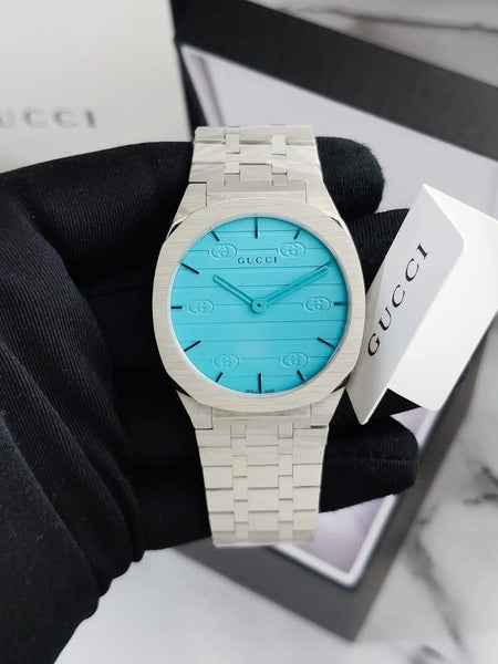 Gu.cci blue dial quartz