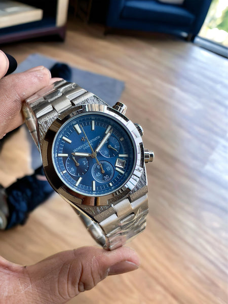 Vache°ron Constantin Overseas Chronograph Quartz