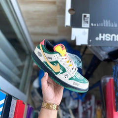 Nike S.b Dunk STU.SSY
