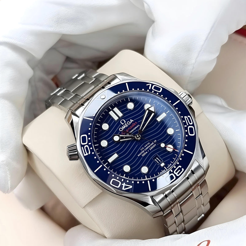 Ome.ga seamastar dive 300