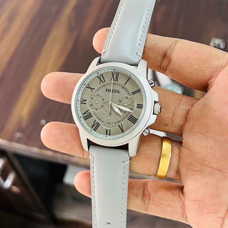 Fos.sil quartz