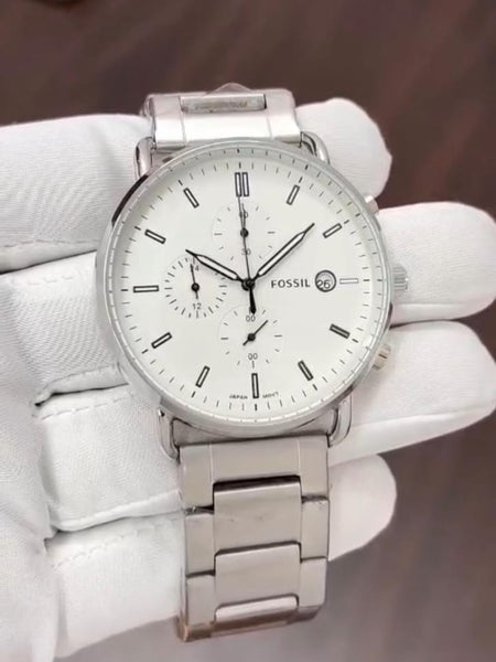 Foss.il commuter quartz movement