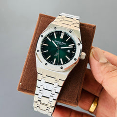 Aude.mars pig.uest royal oak offshore quartz