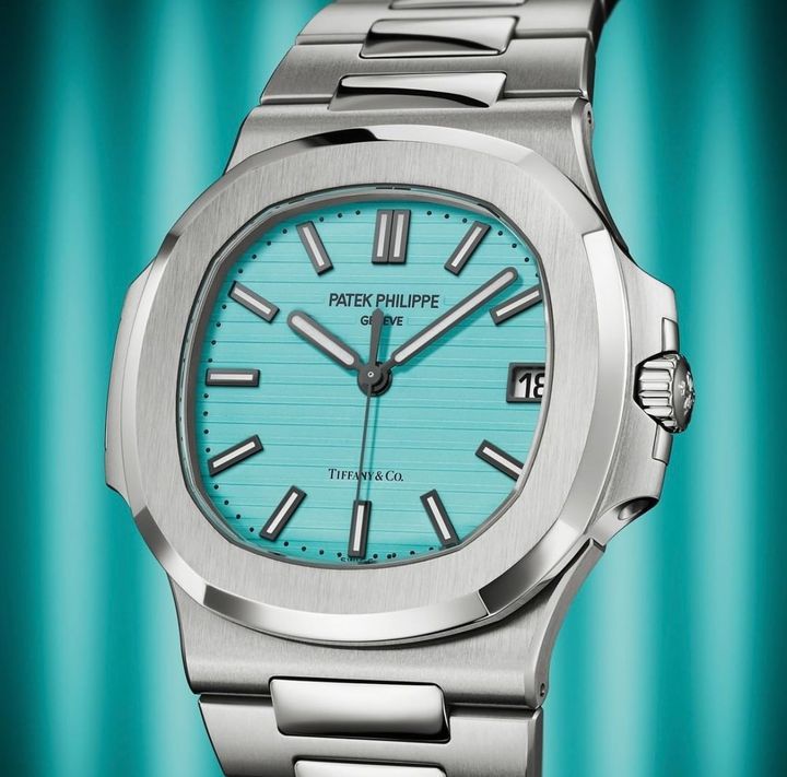 Pat.ek Phi.lipp 	Nautilus
Quartz movement