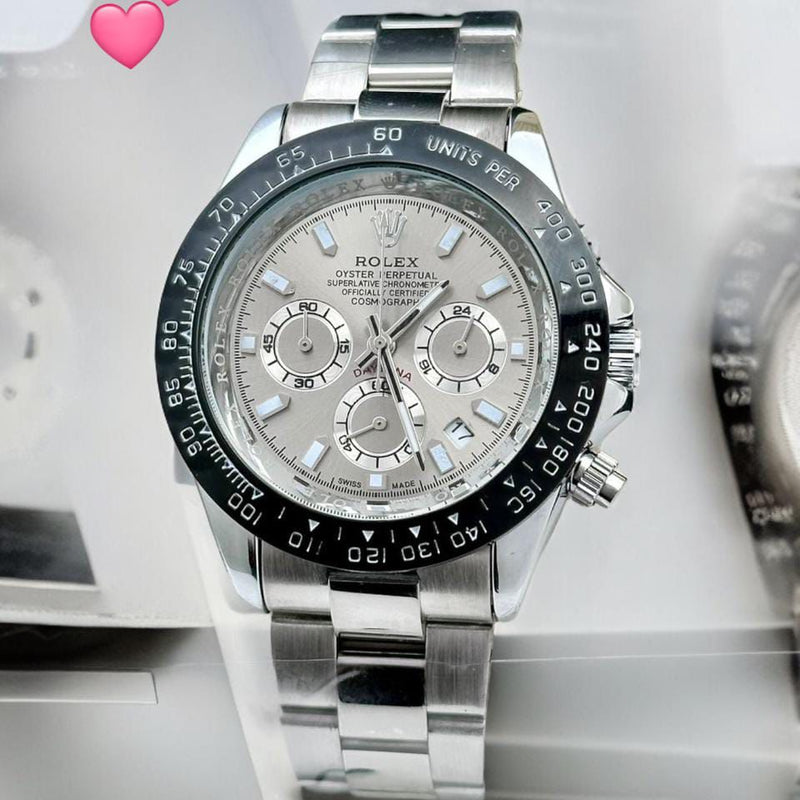 Role.x -master with Kalar rubber strap
Quartz