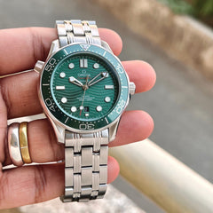 Ome.ga automatic