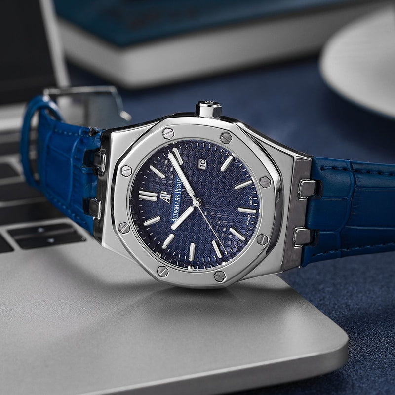 Aude.mars pigu.et leather straps quartz