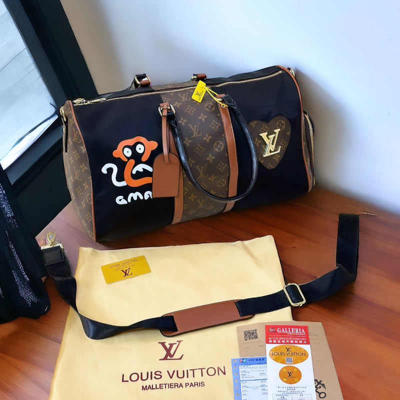 LOU.IS VUI.TTON VENTURER DUFFLE