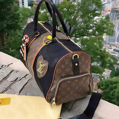 LOU.IS VUI.TTON VENTURER DUFFLE