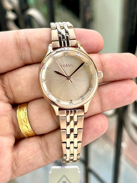 Fos.sil Laney quartz
