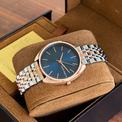Calv.in Kle.in quartz