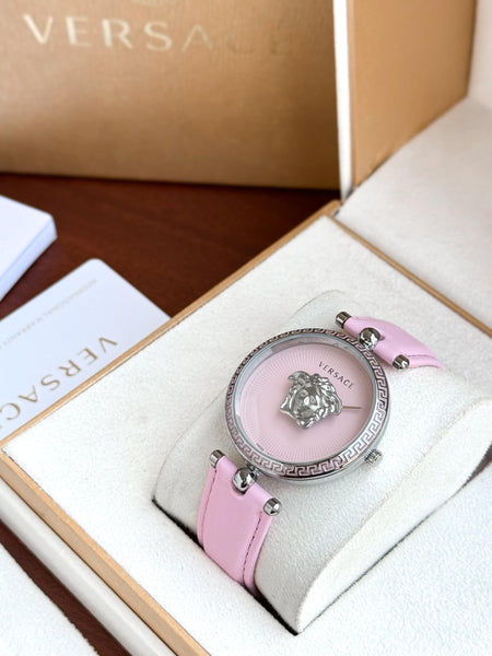 Ver.sace quartz movement