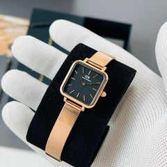 Dani.el Wellin.gton quadro quartz machinery