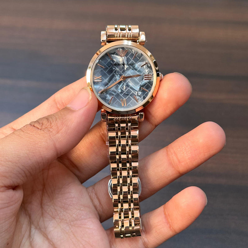 Emp.orio Ar.mani quartz movement