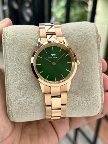 Dani.el Welli.ngton iconic quartz movement