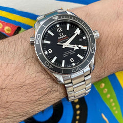 Ome.ga planet ocean quartz