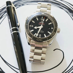 Ome.ga planet ocean quartz