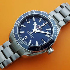 Ome.ga planet ocean quartz