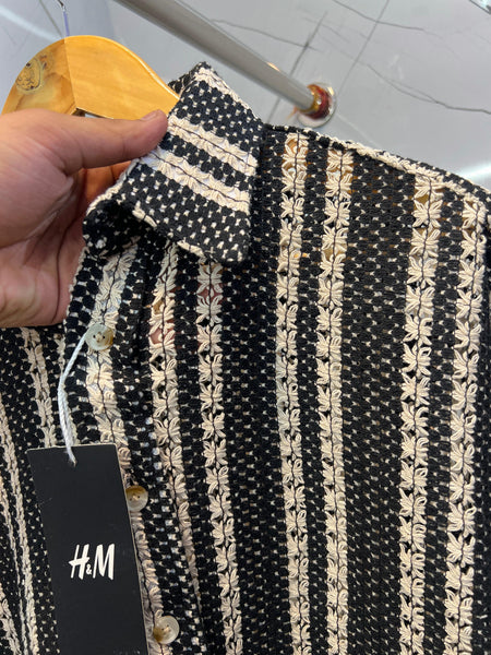 ZAR.A HALF SLEEVE CROSIA SHIRT