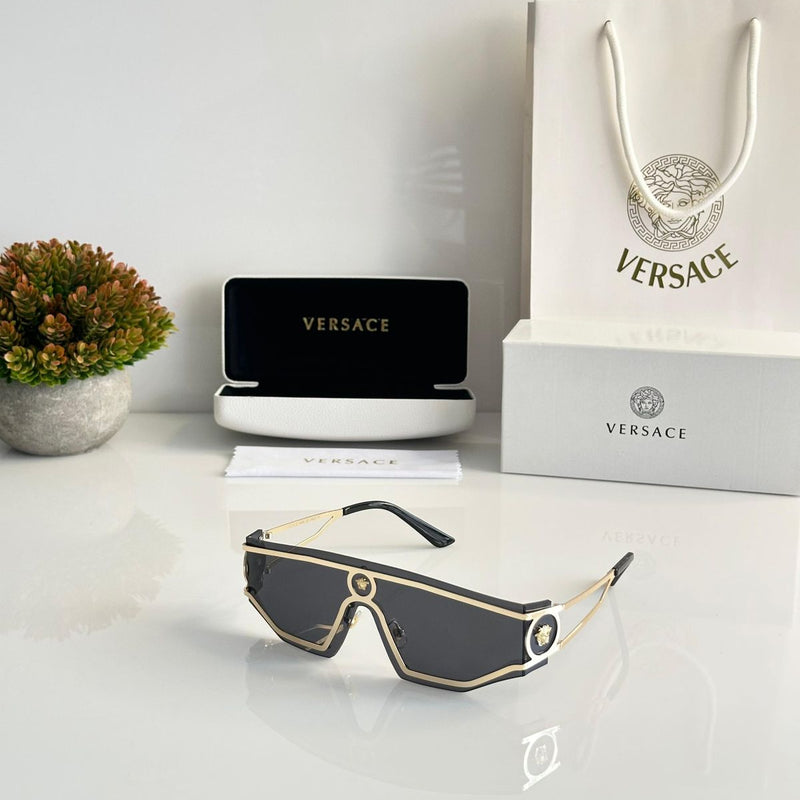 Vers.ace sunglasses