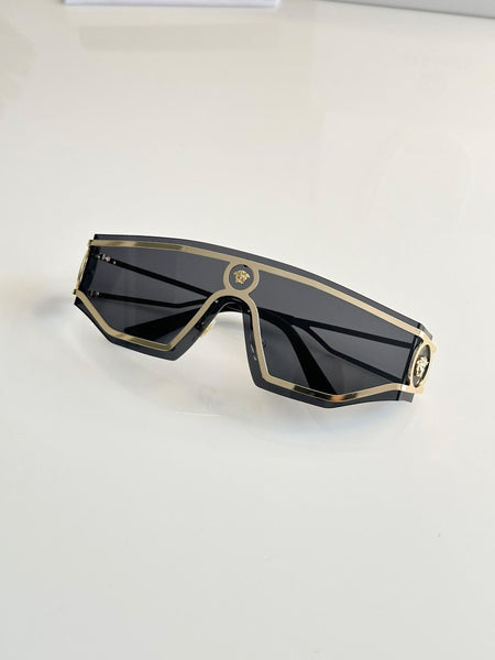 Vers.ace sunglasses