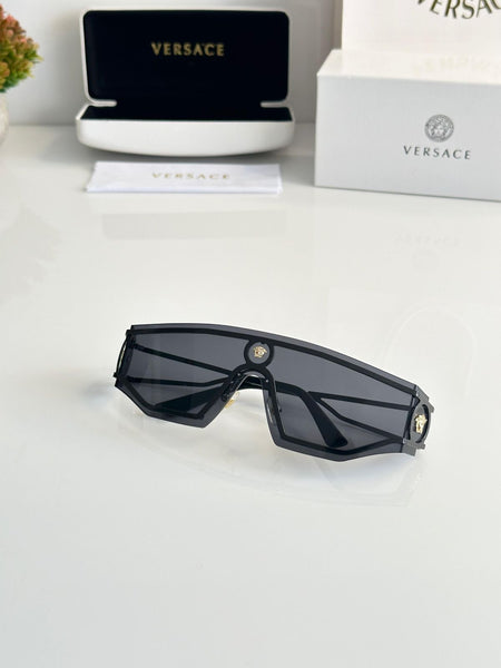 Vers.ace sunglasses