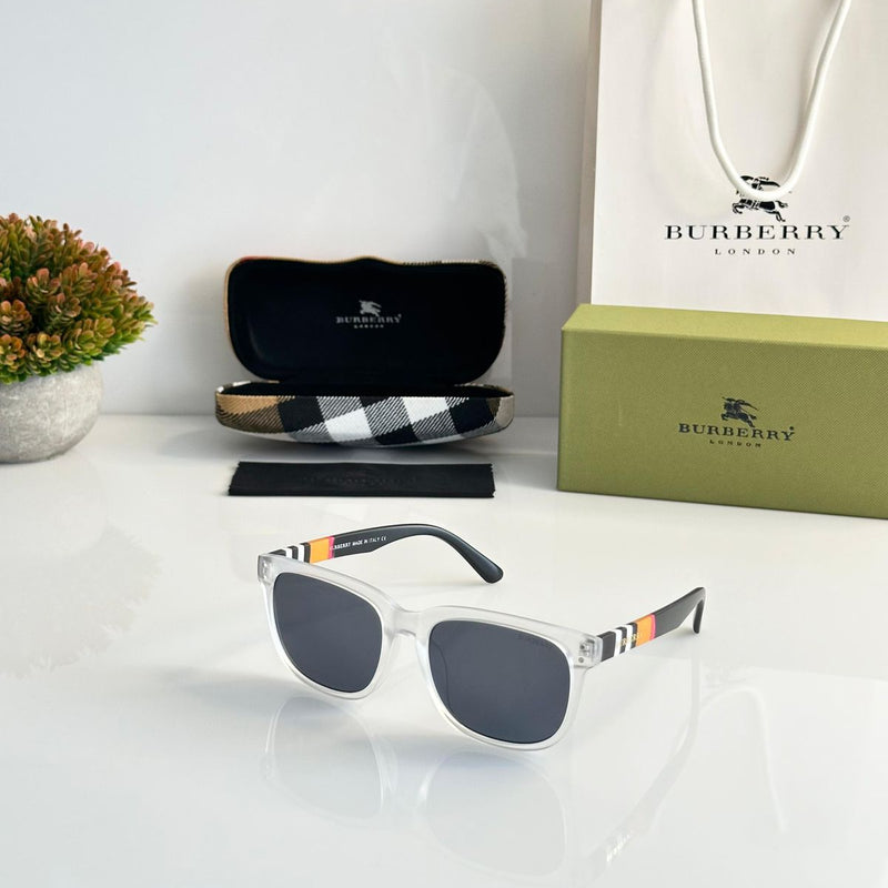 Burbe.rry sunglasses