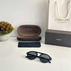 To.m fo.rd sunglasses